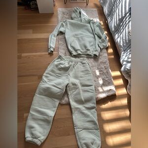 Comfrt Pastel Women's Mint Sweatpants and Hoodie Set